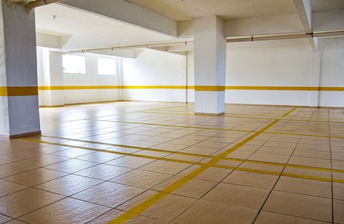Jardim Imperador Apartamento | Apto c Wi-Fi a beira-mar na Praia Jardim Real/SP