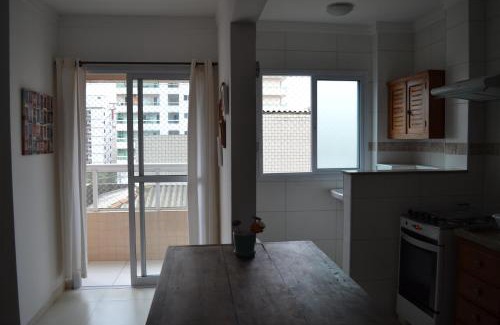 Praia Grande Apartamento | Apto Canto do Forte, iluminado e arejado.