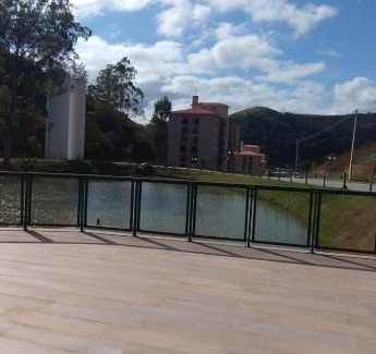 Itaipava Apartamento | Apto Cenário de Montanha