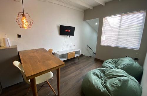 Robledo Apartamento | Apto cerca a Hosp Pablo Tobon WiFi 500 Mbps