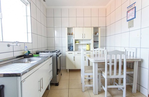 Uvaranas Apartamento | Apto com ótima localização - Uvaranas,Ponta Grossa