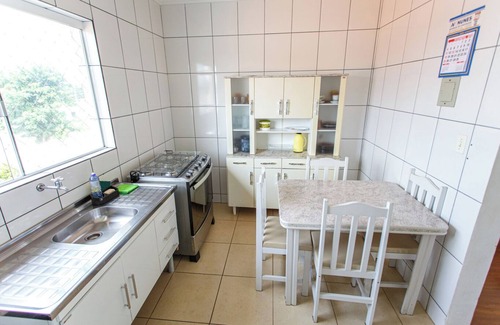 Uvaranas Apartamento | Apto com ótima localização - Uvaranas,Ponta Grossa