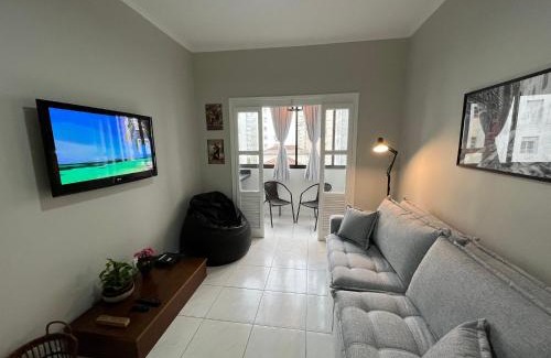 Boqueirao Apartamento | Apto com 2 varandas, vista para o mar e AC