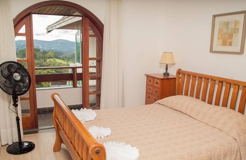 Vila Poran Apartamento | Apto com lazer completo e WiFi em Campos do Jordão