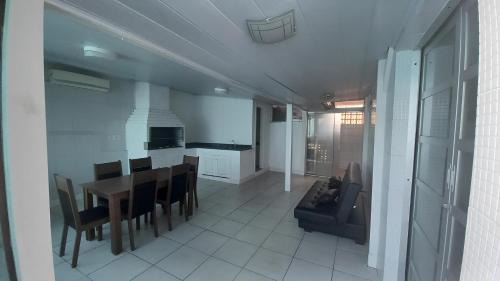 Coloninha Apartamento | Apto com piscina em Floripa - Continente