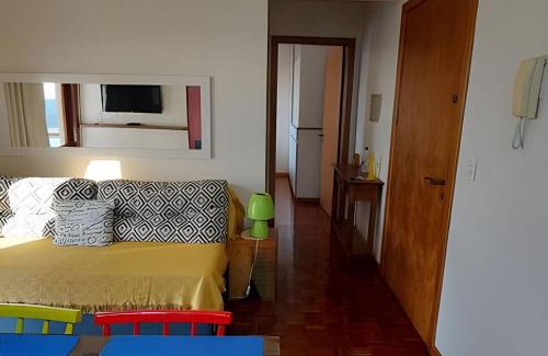 Juventude da Enologia Apartamento | Apto com sacada e vista vale dos vinhedos