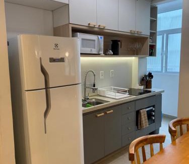 Aparecida Apartamento | Apto com vaga na garagem, frente praia, tudo perto