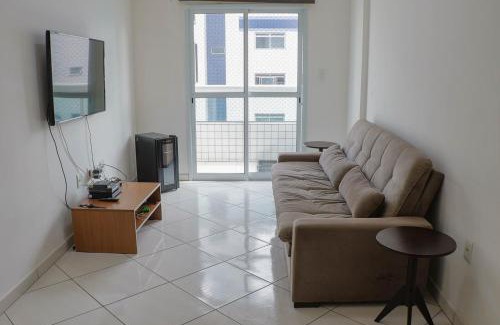 Vila Assuncao Apartamento | Apto com wi-fi, ar cond e garagem a 100m da praia