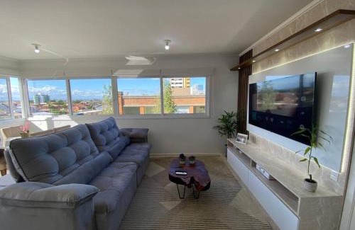 Torres Apartamento | Apto completo c/cervejeira no Centro de Torres!