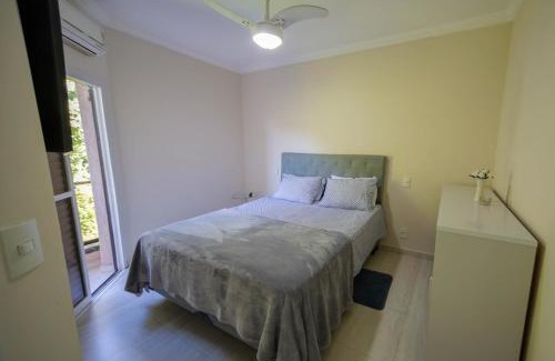 Jardim Tejereba Apartamento | Apto completo com wi-fi, ar-cond a 200m da praia