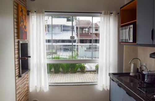 Velha Apartamento | Apto decorado e com churrasqueira MQ6110