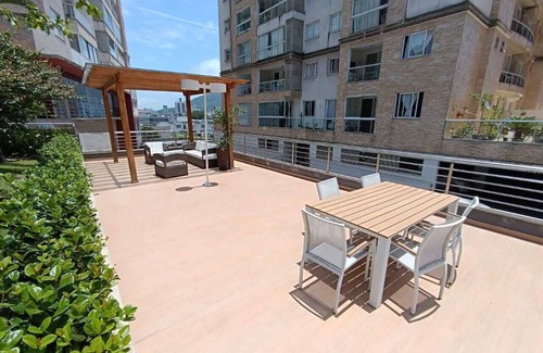 Tabuleiro Apartamento | Apto em Camboriú com Piscina e ar Condicionado