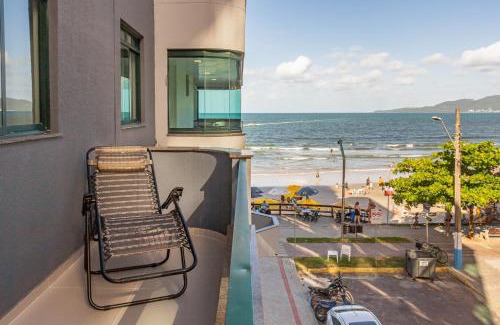 Itapema Apartamento | Apto em condomínio Pé na Areia em Itapema N1672