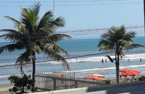 Mongagua Apartamento | Apto em Prédio Frente pro Mar com WiFi 2 Qtos Garagem MongaguáSP