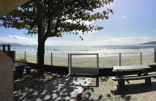 Porto Belo Apartamento | Apto Frente Mar