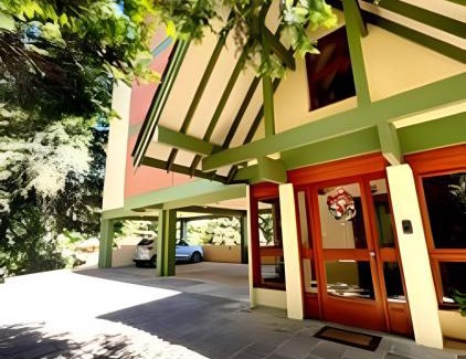 Bairro Lago Negro Casa | Apto Gramado a pé! Ar cond, Tv Smart, Wi-fi, Vaga!