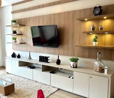 Carniel Apartamento | Apto Lindo e Completo com piscina e jacuzzi