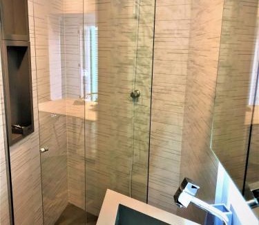 Maringa Apartamento | Apto MILAO na Vila Paraíso, prático e relaxante