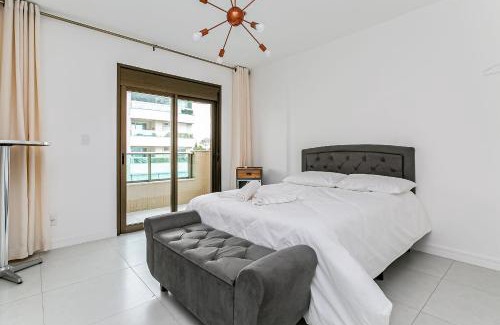 Agronomica Apartamento | Apto moderno a 10 min do centro de Floripa RMT801