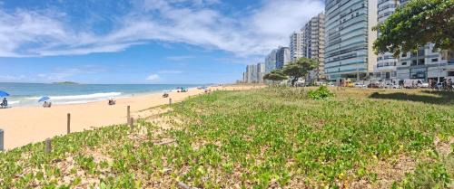Praia de Itaparica Apartamento | apto na orla de Itaparica, com wifi, área privada e excelente para crianças, terceira idade e pets.