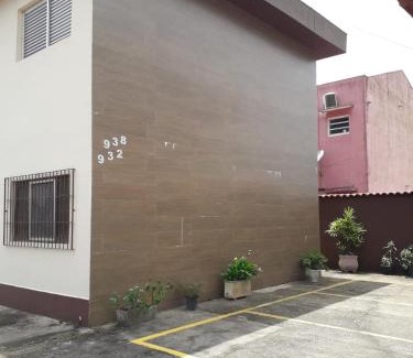 Centro Apartamento | Apto no Centro de Bertioga, próx a Praia da Enseada e da Balsa com acesso a Prainha Branca, Acomoda até 6 pessoas