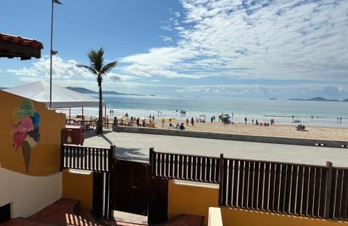 Pero Apartamento | Apto Pé na Areia Praia do Peró