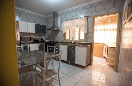 Agua Verde Apartamento | Apto p/6 hóspedes 10 min da Vila Germânica QC6003