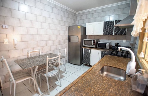 Agua Verde Apartamento | Apto p/6 hóspedes 10 min da Vila Germânica QC6003