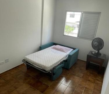 Guilhermina Apartamento | APTO próx da praia com garagem