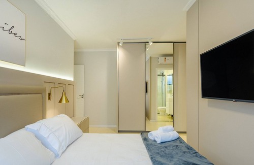 Itacolomi Apartamento | Apto prox. do mar em Balneário Piçarras PDG0202