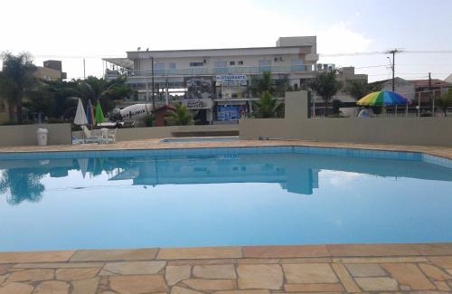 Guaratuba Apartamento | APTO TÉRREO a 50 Metros do MAR em Condomínio com PISCINAS MARAVILHOSAS