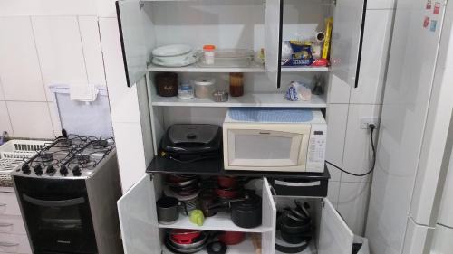 Balneario Mogiano Apartamento | Apto térreo praia Boracéia com 2 WC e wifi gratis!