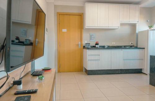 Maringa Apartamento | Apto Zona 7Wi-Fi Imperdível - MN204