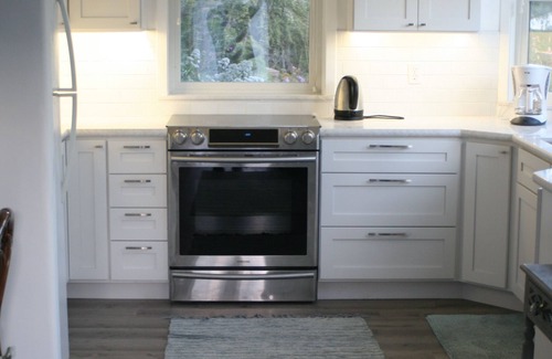 Aptos Cabaña | Aptos Bayview, large 1 Br.Cottage, Pets & parking. Ocean View deck, fire pit