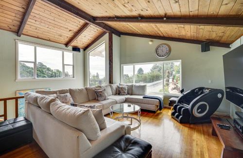 Aptos Casa | Aptos Home with Decks and Hot Tub - 2 Mi to Beach!