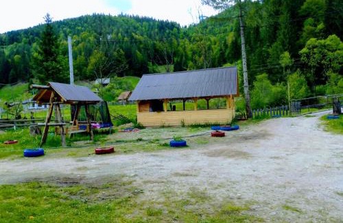Garda de Sus Cabina | Apuseni Escape