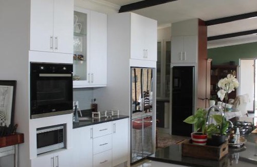 Vredefort Casa | Aqua Le Blanc Guesthouse