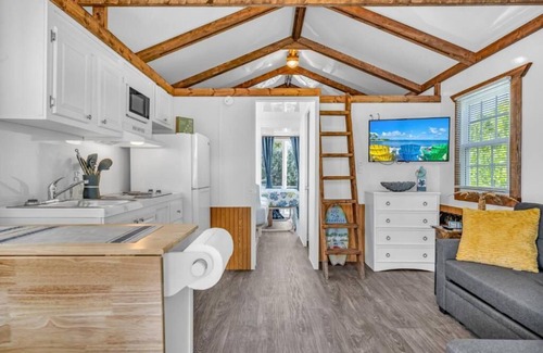 Marathon Alquiler De Eote | Aqua Lodges at 47th Street Gulfside