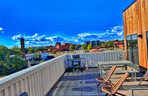 Downtown Des Moines Apartamento | Aqua Loft Comfort