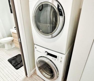 Downtown Des Moines Apartamento | Aqua Loft Comfort