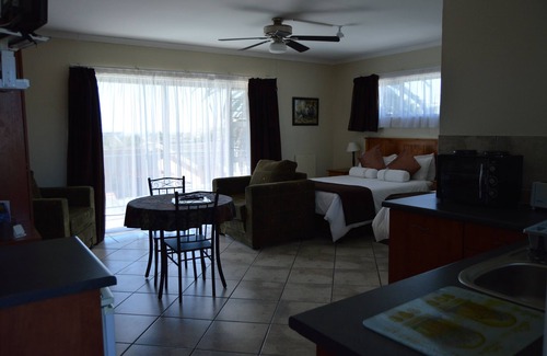 Humewood Casa | Aqua Marine Guest House
