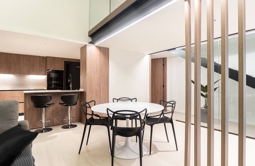 Penya-roja Apartamento | Aqua Suites Ciudad de las Artes II. A/A + 6 Pax