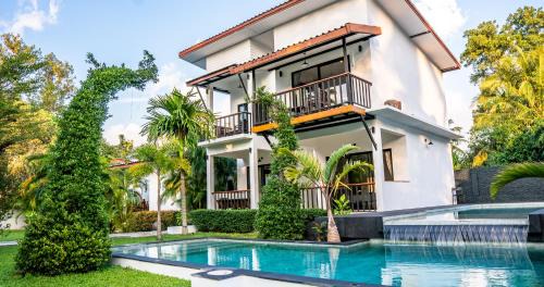 Wok Tum Apartamento | Aqua Suites