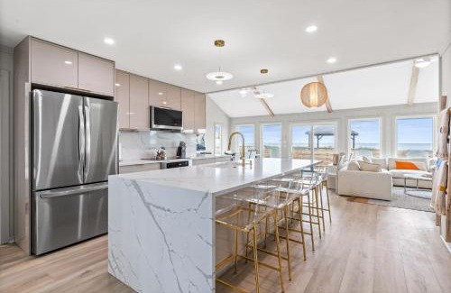 Ocean Isle Beach Casa | Aqualicious Ocean front, Private heated pool