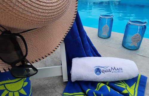 Pefkochori Apartamento | Aquamare Studios Pool and Seaview Escape