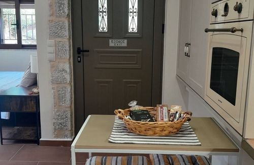 East Mani Apartamento | Aquamarine -Mani Peninsula