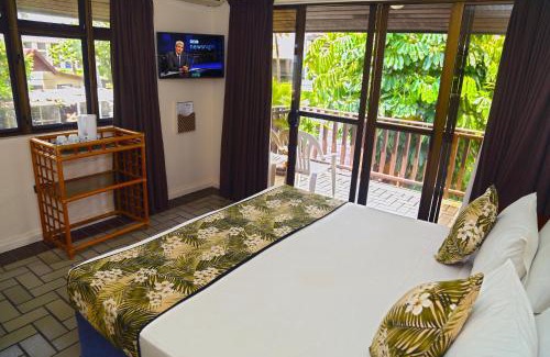 Wailoloa Hotel | Aquarius On The Beach