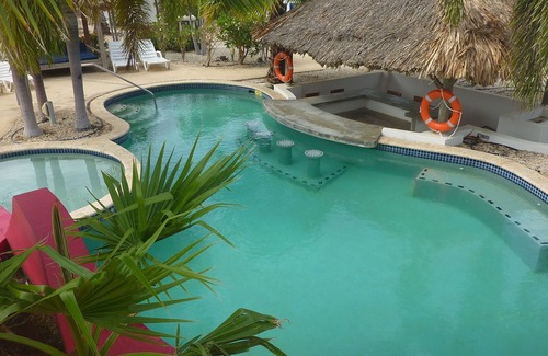 Waterlands Village Cabaña | Aquavilla - Luxurious 3 Bed Waterfront Villa In Private Gated Vacation Resort