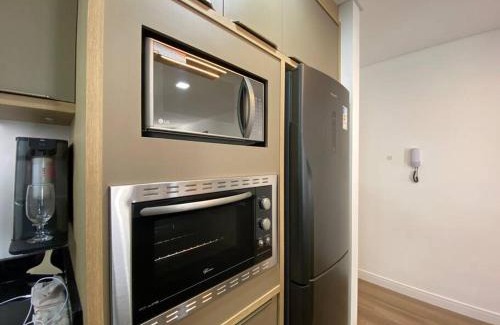 Ingleses Centro Apartamento | Ar Condicionado com garagem coberta a 800m do mar