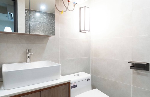Binh Thanh Hotel | ARA Gem Hotel